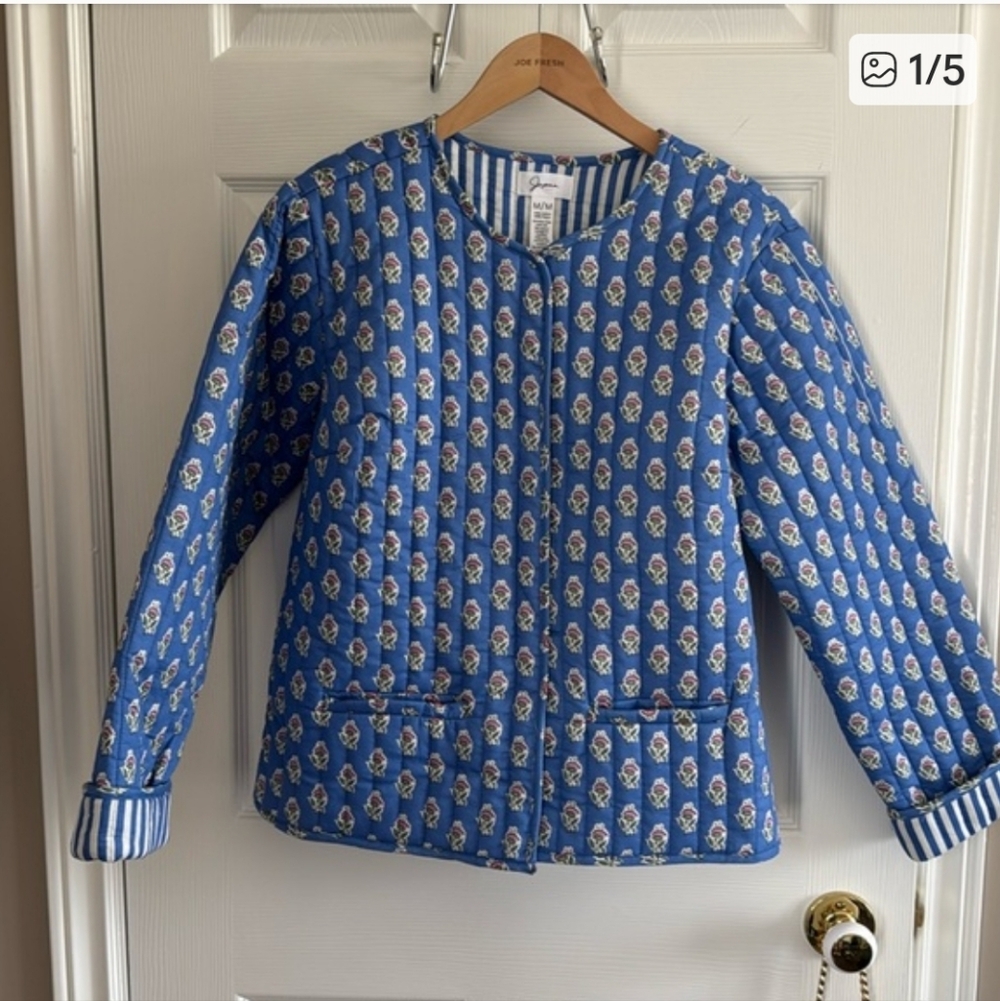 Japna Blue and White Floral Puffer Jacket